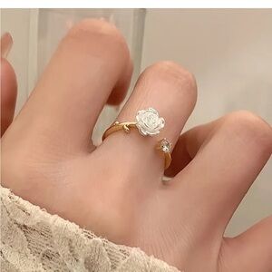 Flower ring